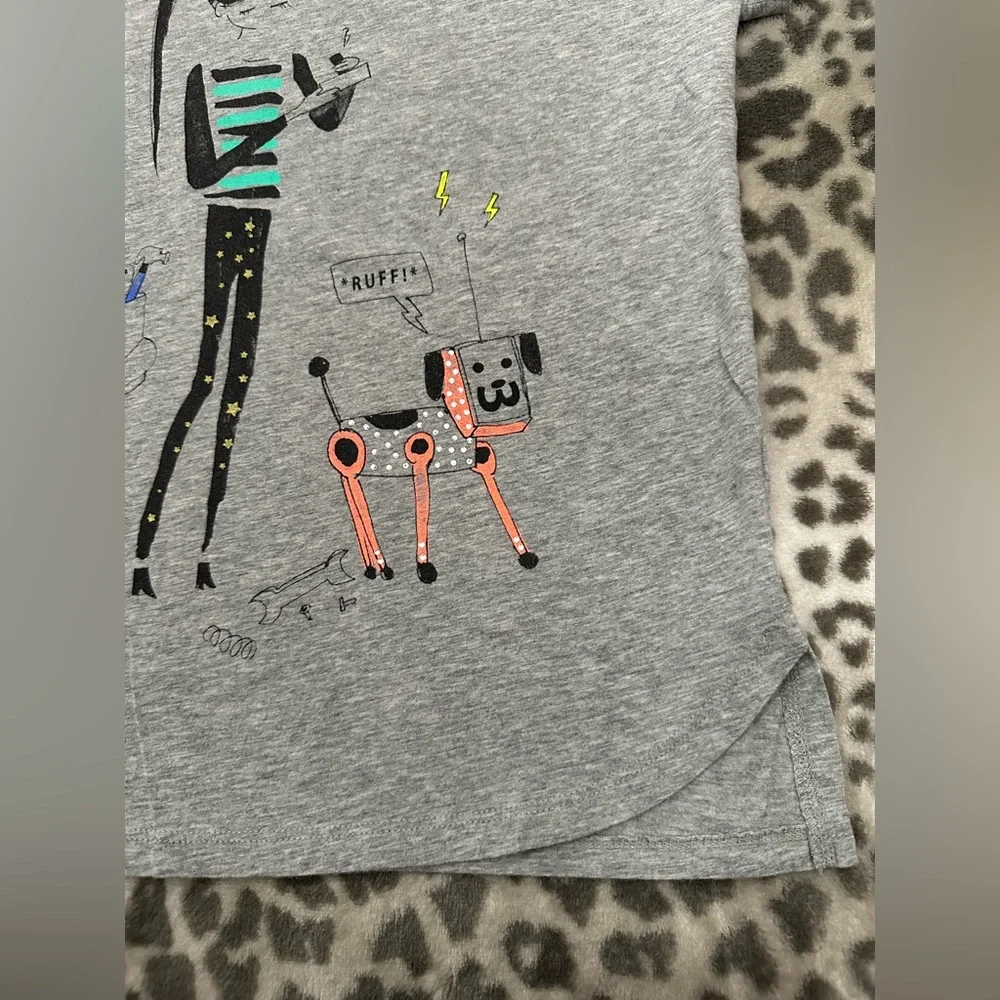 GapKids Graphic Tee in Heather Gray Size XL 12 Girls
